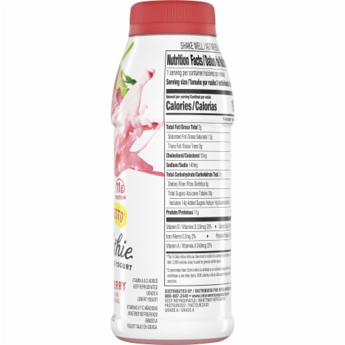 Senor Gusto™ Strawberry Drinkable Yogurt Smoothie Perspective: right