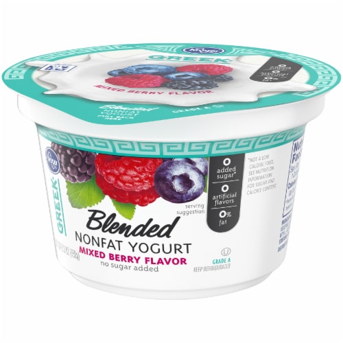 Kroger® Mixed Berry Blended Nonfat Greek Yogurt Cup Perspective: right