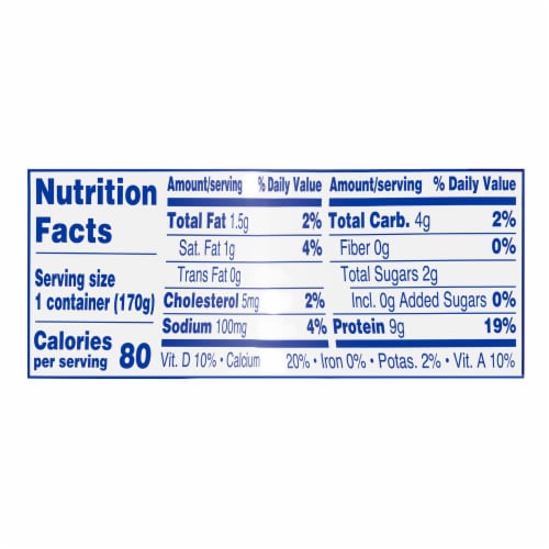 Kroger Carbmaster Strawberry Banana Lowfat Yogurt Cup Perspective: right