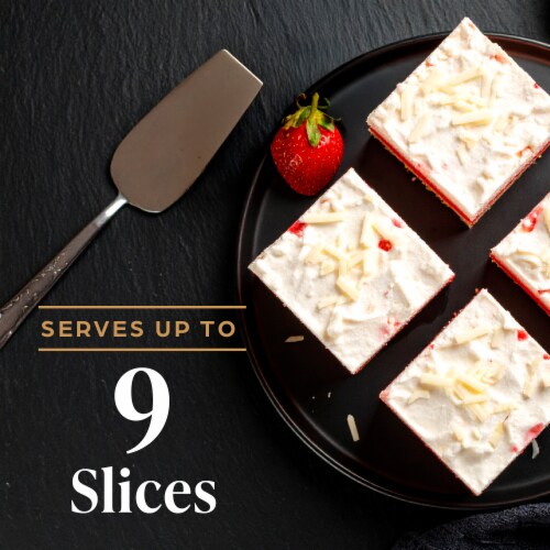 Private Selection® Strawberry Shortcake Bar Cake 25.96 oz Perspective: right