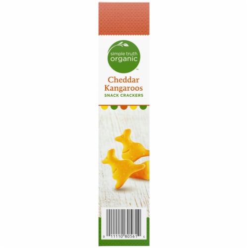 Simple Truth Organic™ Cheddar Kangaroos Snack Crackers Perspective: right