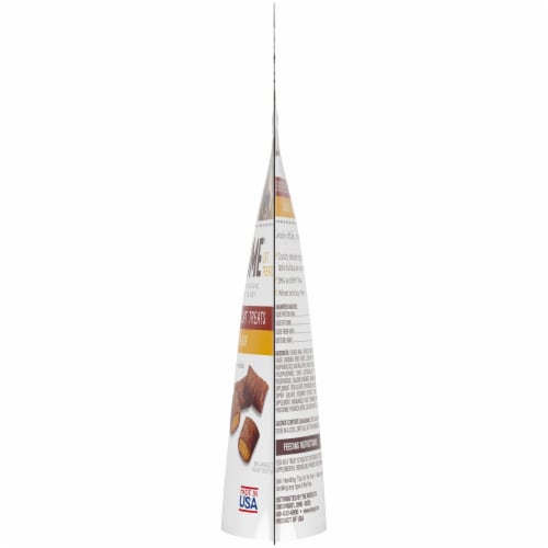 Luvsome® Chicken Flavor Center-Filled Cat Treats Perspective: right