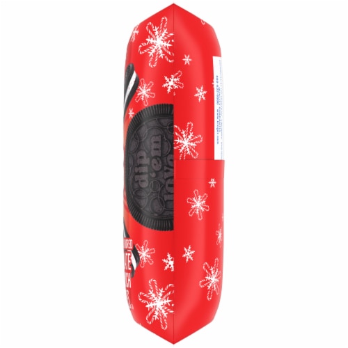 Kroger® Kaleidos Candy Cane Double Filled Chocolate Sandwich Cookies Perspective: right