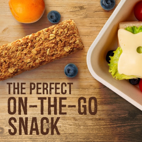 Kroger® Oats and Honey Crunchy Granola Bars Perspective: right