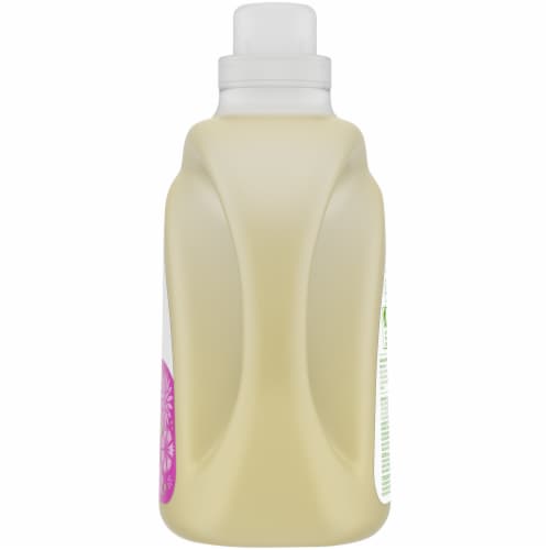 Simple Truth® Wildflower Plant-Based Liquid Laundry Detergent Perspective: right
