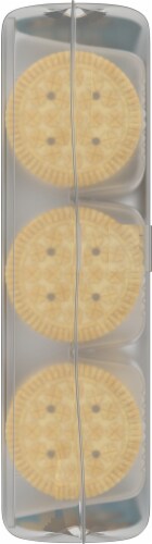 Crumbdillyicious™ Vanilla Sandwich Cookies Perspective: right