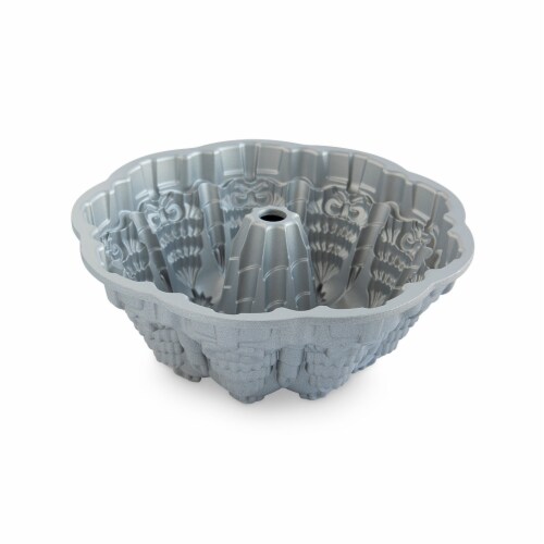 Nordic Ware Very Merry Bundt® Pan, 1 - City Market Nordic Ware Very Merry Bundt® Pan, 1 - City Market
