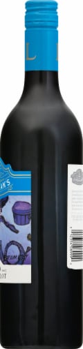 Lindeman's Bin 40 Merlot Red Wine Perspective: right