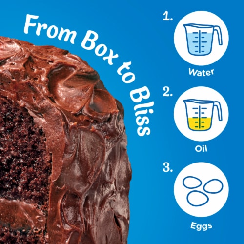 Pillsbury Moist Supreme Premium Devil's Food Cake Mix Perspective: right