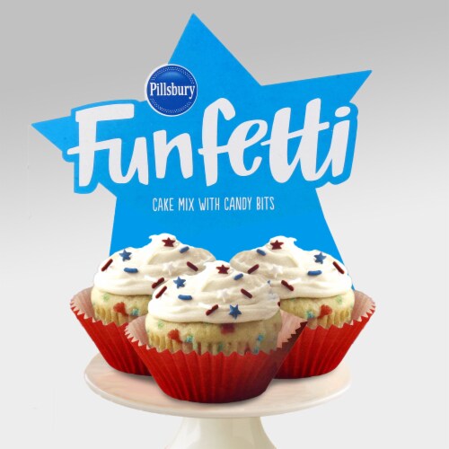 Pillsbury Funfetti Stars and Stripes Cake Mix with Candy Bits Perspective: right