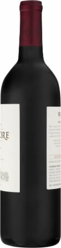 Biltmore Estate Red Blend Perspective: right