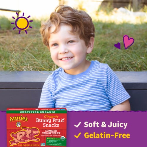 Annie's Organic Summer Strawberry Gluten Free Bunny Fruit Snacks Perspective: right