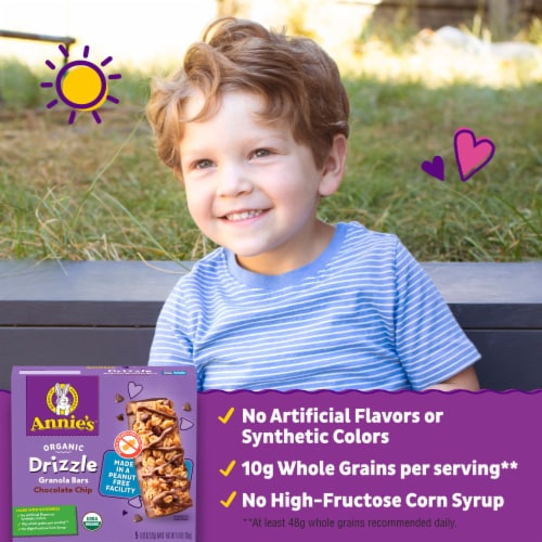 Annie's™ Organic Chocolate Chip Drizzle Granola Bars Perspective: right