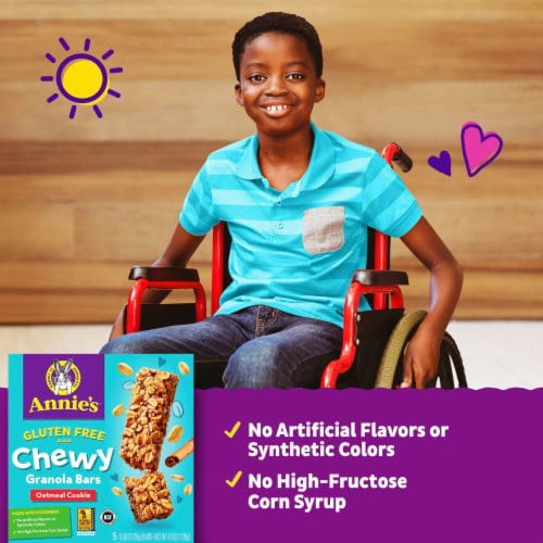 Annie's Oatmeal Cookie Chewy Granola bars Perspective: right