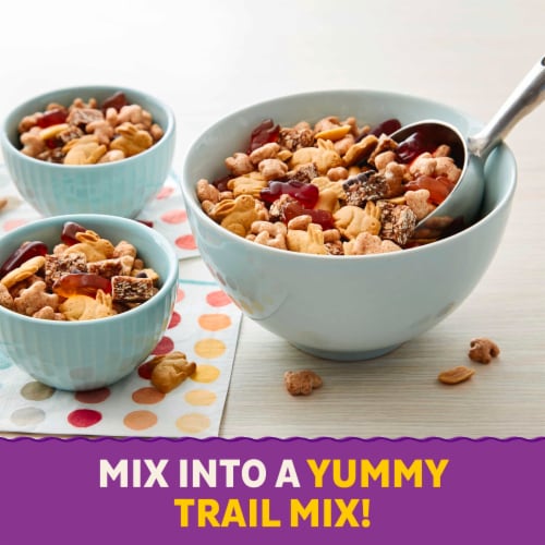 Annie's Organic Cinna Bunnies Cinnamon Cereal Perspective: right