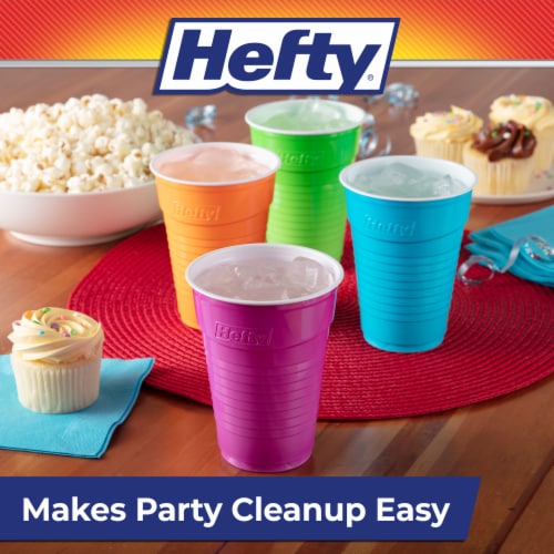 Hefty® Party On!™ Assorted Colors Plastic Cups Perspective: right