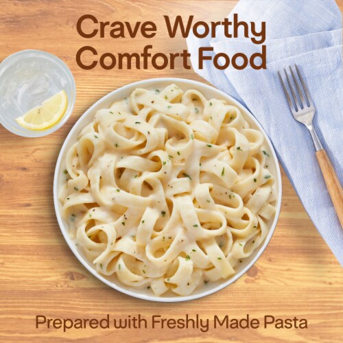 Lean Cuisine Fettuccine Alfredo Frozen Meal Perspective: right