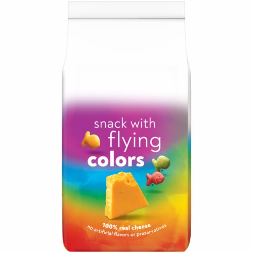Goldfish Colors Cheddar Cheese Crackers Perspective: right