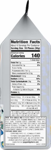 Pepperidge Farm Goldfish® Limited Edition Disney Cheddar Crackers Perspective: right