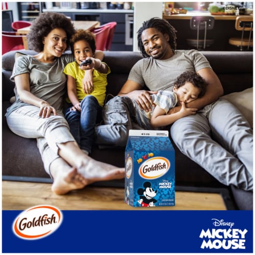 Goldfish Disney Mickey Mouse Cheddar Crackers Snack Crackers Perspective: right