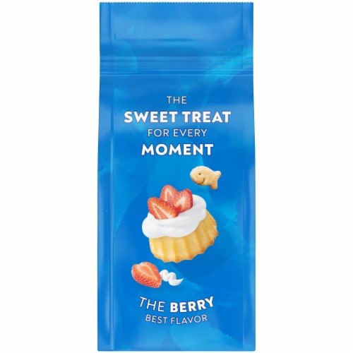Goldfish® Grahams Strawberry Shortcake Flavored Baked Graham Crackers Perspective: right