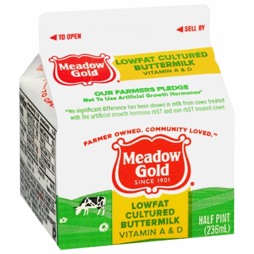 Meadow Gold Cultured 1% Lowfat Buttermilk Perspective: right