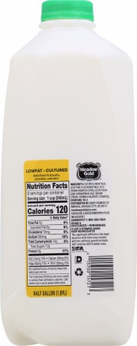 Meadow Gold Cultured 1% Lowfat Buttermilk Perspective: right
