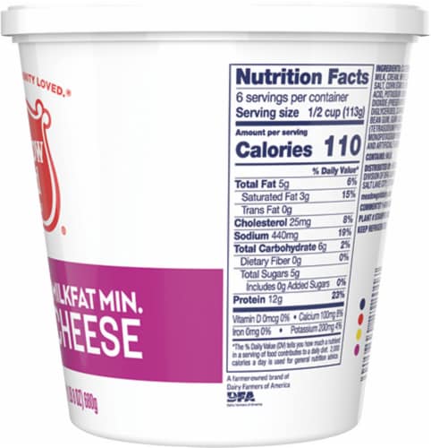 Meadow Gold Large Curd Cottage Cheese Perspective: right