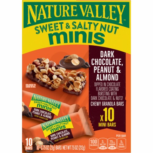 Nature Valley Sweet & Salty Nut Mini Dark Chocolate Peanut Almond Granola bars Perspective: right