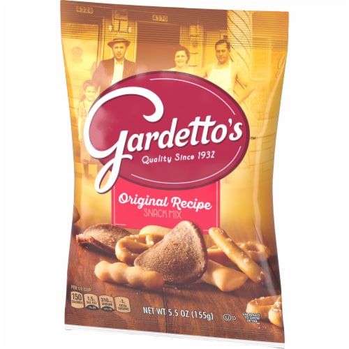 Gardetto's™ Original Recipe Snack Mix Perspective: right