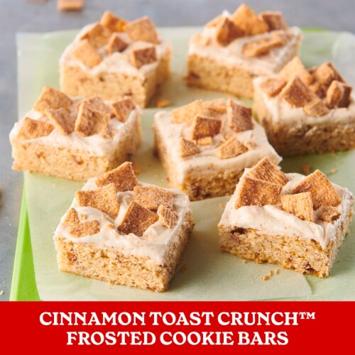 Betty Crocker Gluten Free Cinnamon Toast Crunch Frosting Perspective: right