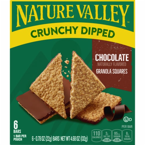 Nature Valley Whole Grain Oats and Chocolate Crunchy Dipped Granola Squares Perspective: right