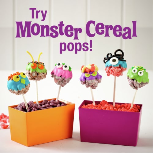 Frute Brute Halloween Breakfast Cereal Family Size Perspective: right