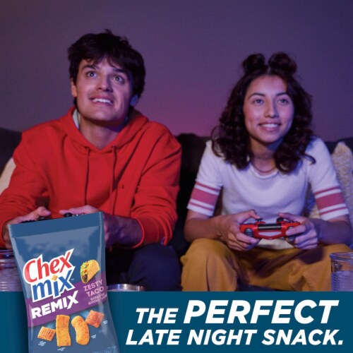 Chex Mix Remix Zesty Taco Flavored Snack Mix Perspective: right