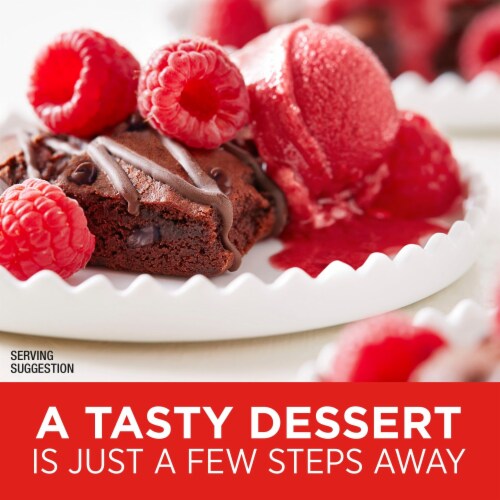 Fiber One 70 Calorie Brownies Chocolate Fudge Snack Bars Perspective: right