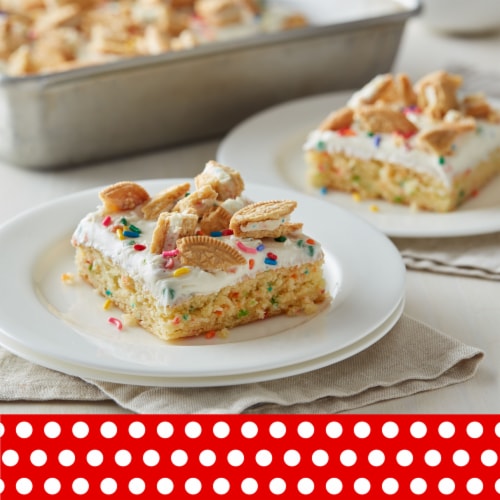 Betty Crocker™ Gluten Free Rainbow Chip Frosting Perspective: right