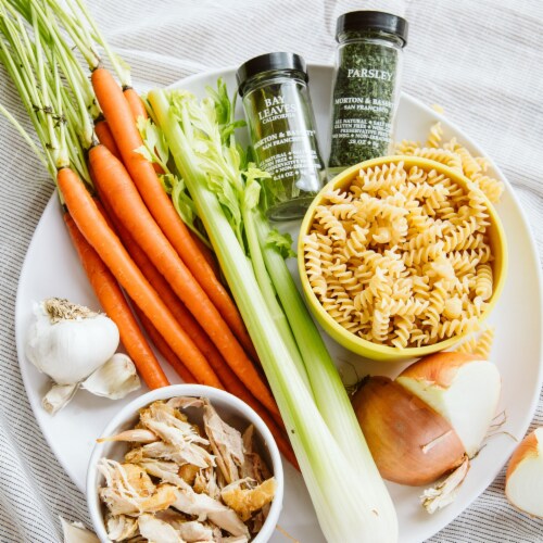Morton & Bassett® All Natural Parsley Perspective: right