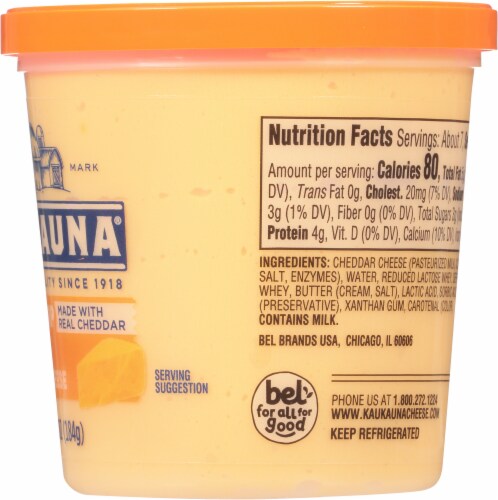 Kaukauna Extra Sharp Cheddar Spreadable Cheese Perspective: right