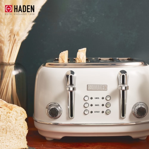 Haden Heritage 4-Slice Wide Slot Toaster - Ivory White Perspective: right