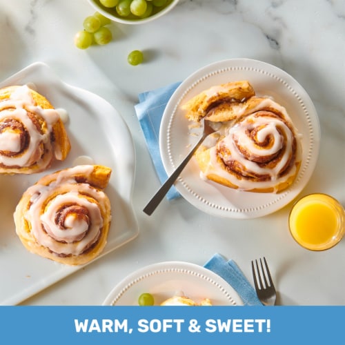 Pillsbury Flaky Cinnabon Cinnamon Rolls with Butter Cream Icing Perspective: right