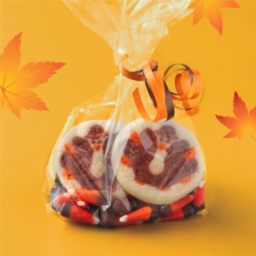 Pillsbury™ Ready To Bake™ Turkey Shape™ Sugar Cookie Dough Perspective: right