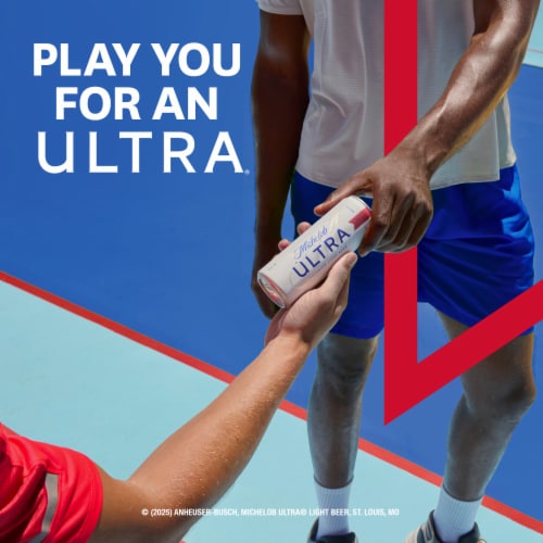 Michelob Ultra Superior American Light Lager Beer Perspective: right