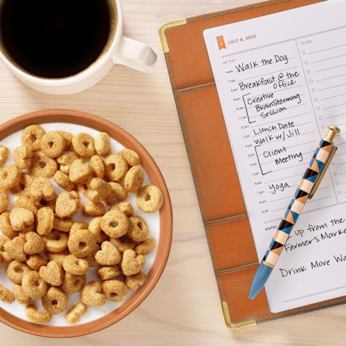 Kashi Breakfast Cereal Warm Cinnamon Perspective: right