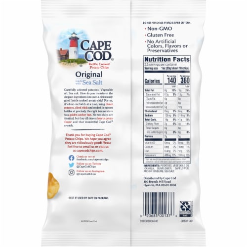 Cape Cod Potato Chips Original Kettle Chips Perspective: right