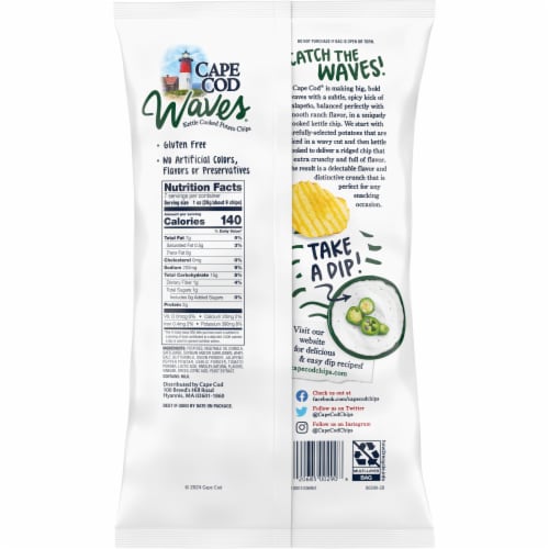 Cape Cod Potato Chips Wavy Cut Jalapeno Ranch Kettle Chips Perspective: right