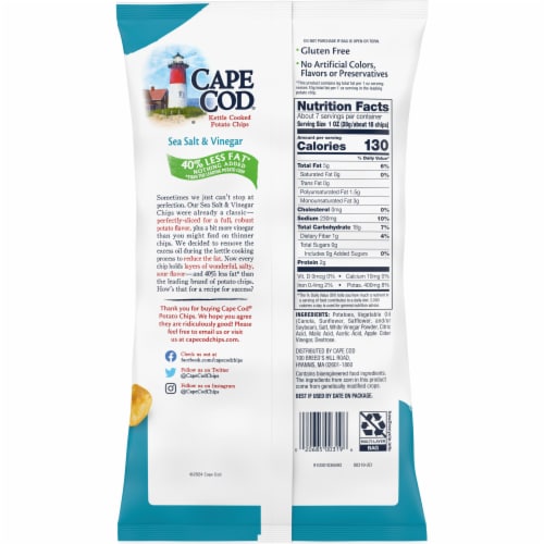 Cape Cod® Less Fat Sea Salt and Vinegar Kettle Potato Chips Perspective: right