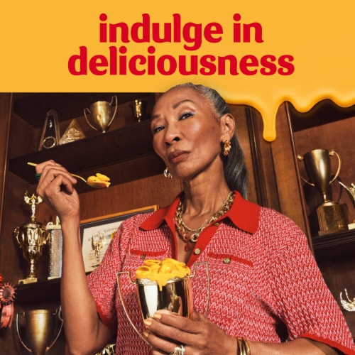 Velveeta Shells and Cheese Macaroni and Cheese Cups Easy Microwavable Dinner Perspective: right