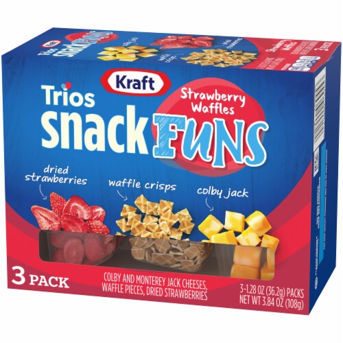 Kraft Trios SnackFuns Strawberry Waffle Snack Packs Perspective: right