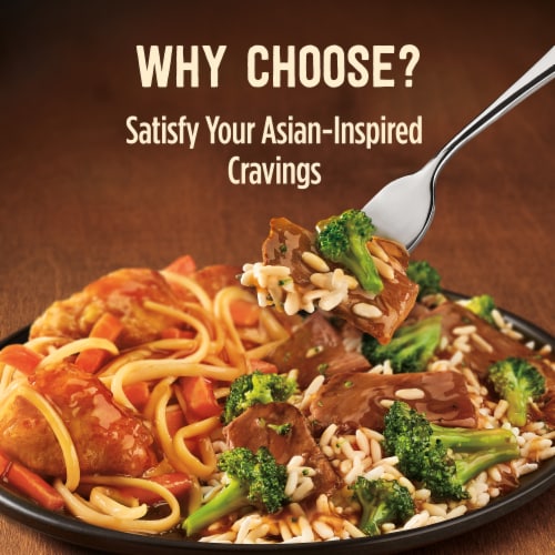 Marie Callender's Duos Beef & Broccoli & Sesame Chicken Frozen Meal Perspective: right