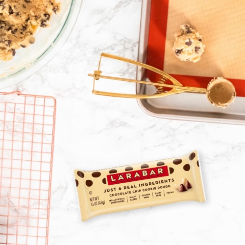 Larabar Chocolate Chip Cookie Dough Fruit and Nut Bars Perspective: right